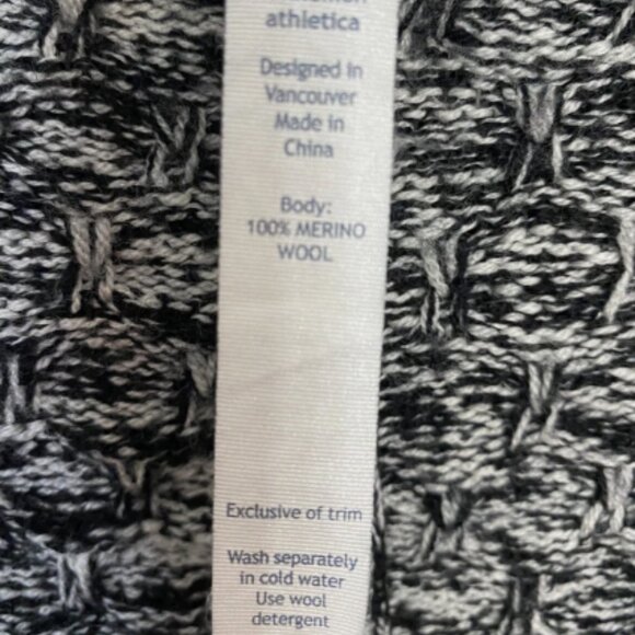 Lululemon Women's Merino Wool Sweater - Read Listing for Sizing - Picture 11 of 16